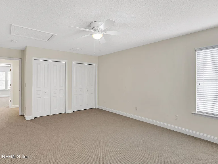 1761 Highland View Dr — Photo 22