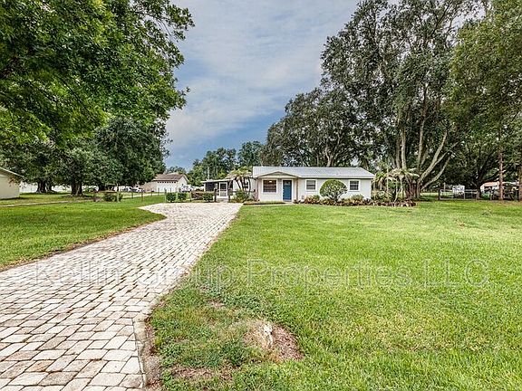 3rd image of 2220 Mini Ranch Rd