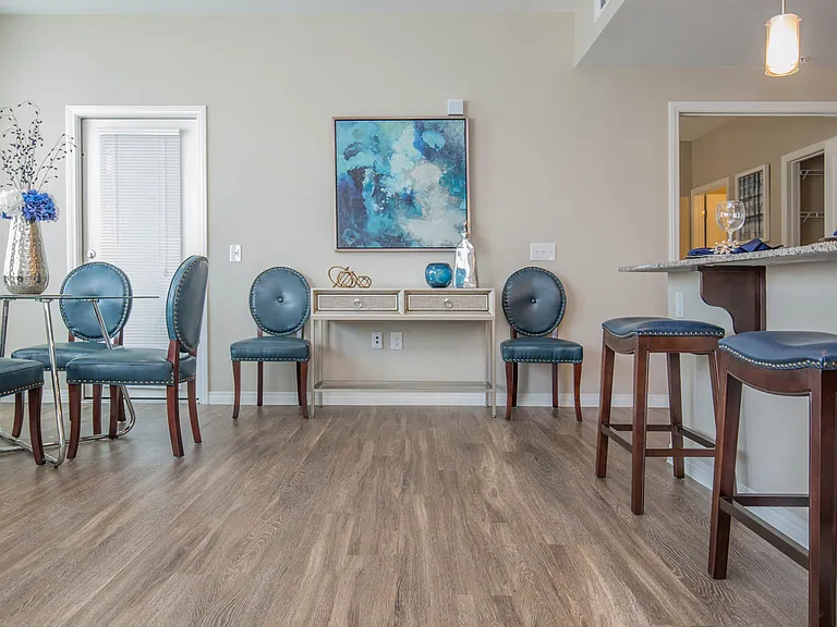 2d2 (Phase II) 1140 SQFT 2 Bed 2 Bath