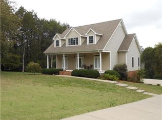 191 Bankshire Rd, Beechgrove, TN 37018