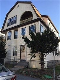 2nd image of 9 Euclid Ave