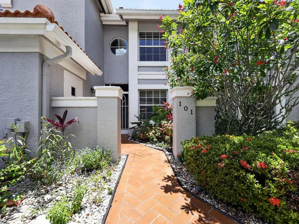 7634 Majestic Palm Drive #101, Boynton Beach, FL 33437