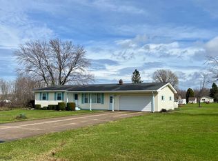 5475 Frederick Dr, Erie, PA 16510