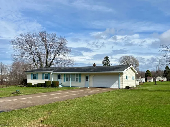 5475 Frederick Dr, Erie, PA 16510