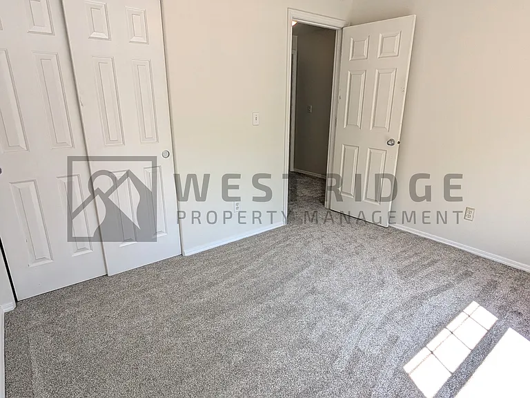 519 SW 207th Ave — Photo 19