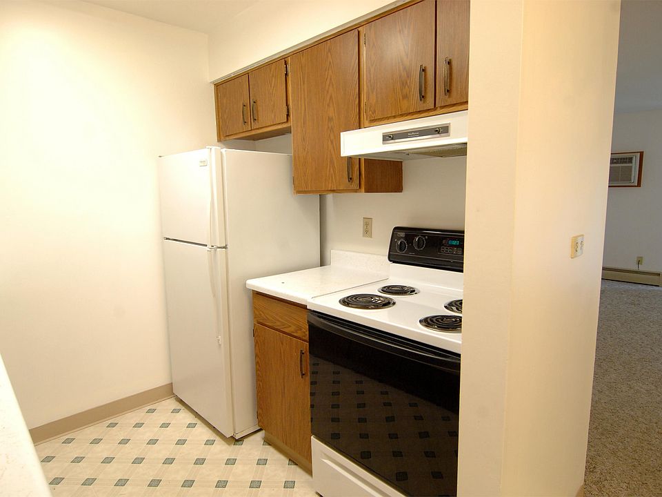 1910 N Jefferson 3 Apartment Rentals New Ulm, MN Zillow