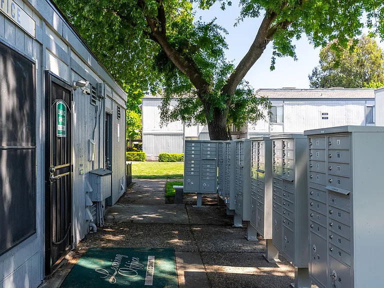 Park View Estates — Photo 11
