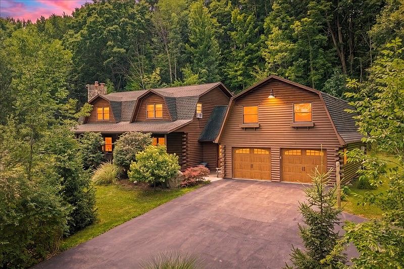 1st image of 1801 Cummings Rd
