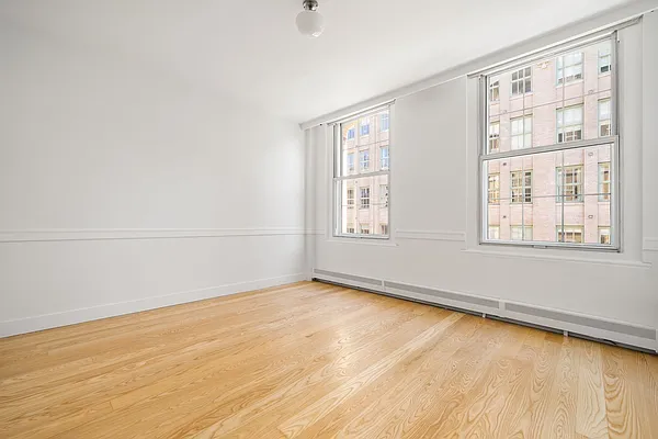 Rented by Compass | media 25