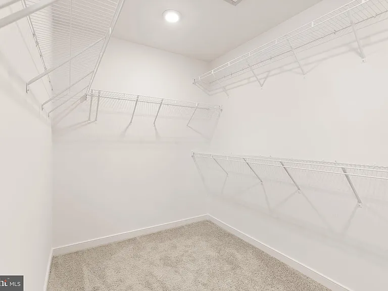6230 Folly Ln — Photo 34