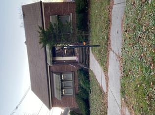 10642 S Parnell Ave, Chicago, IL 60628