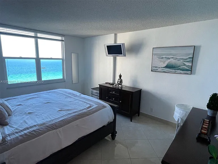2501 S Ocean Dr #1221 — Photo 30