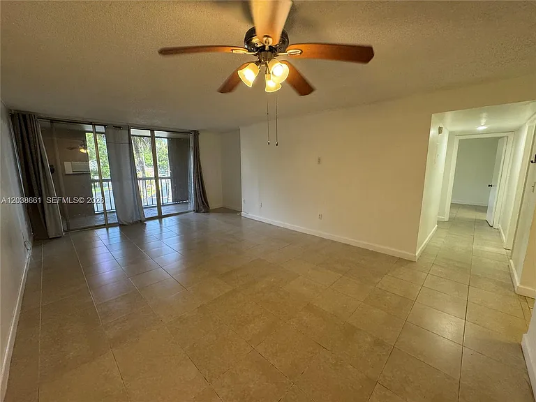 10875 SW 112th Ave #203 — Photo 7