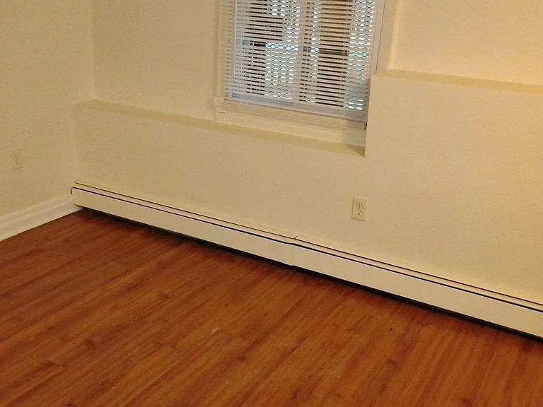 49 S Huntington Ave #B1 — Photo 2