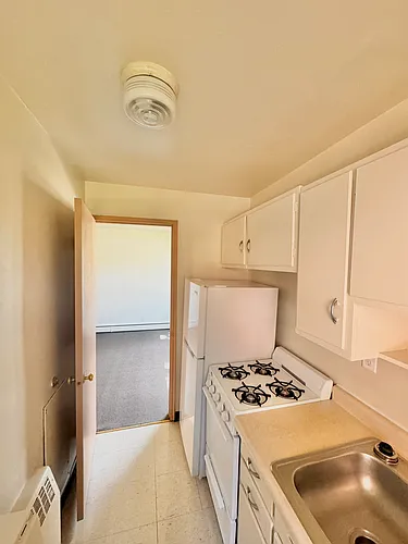 1515 3rd Ave NE Photo 1