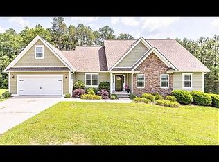 97 Stones River Dr, Chickamauga, GA 30707