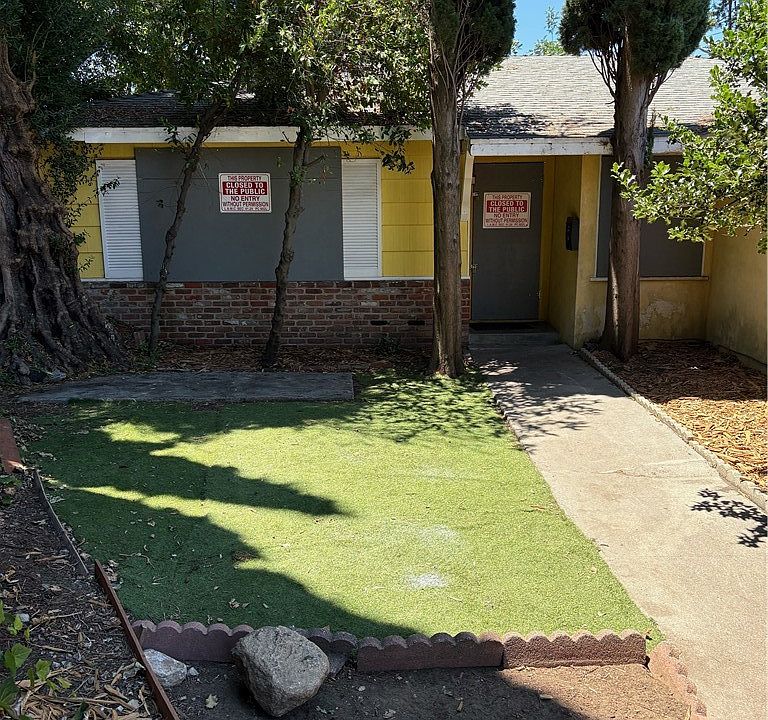 1st image of 6432 Creemore Ln