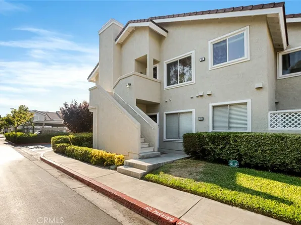 36 Greenmoor #18, Irvine, CA 92614