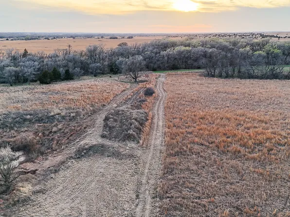1215 E Highway 42, Spivey, KS 67142