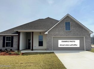 307 Hidden Meadows Dr, Lafayette, LA 70506