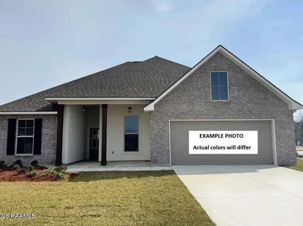 307 Hidden Meadows Dr, Lafayette, LA 70506