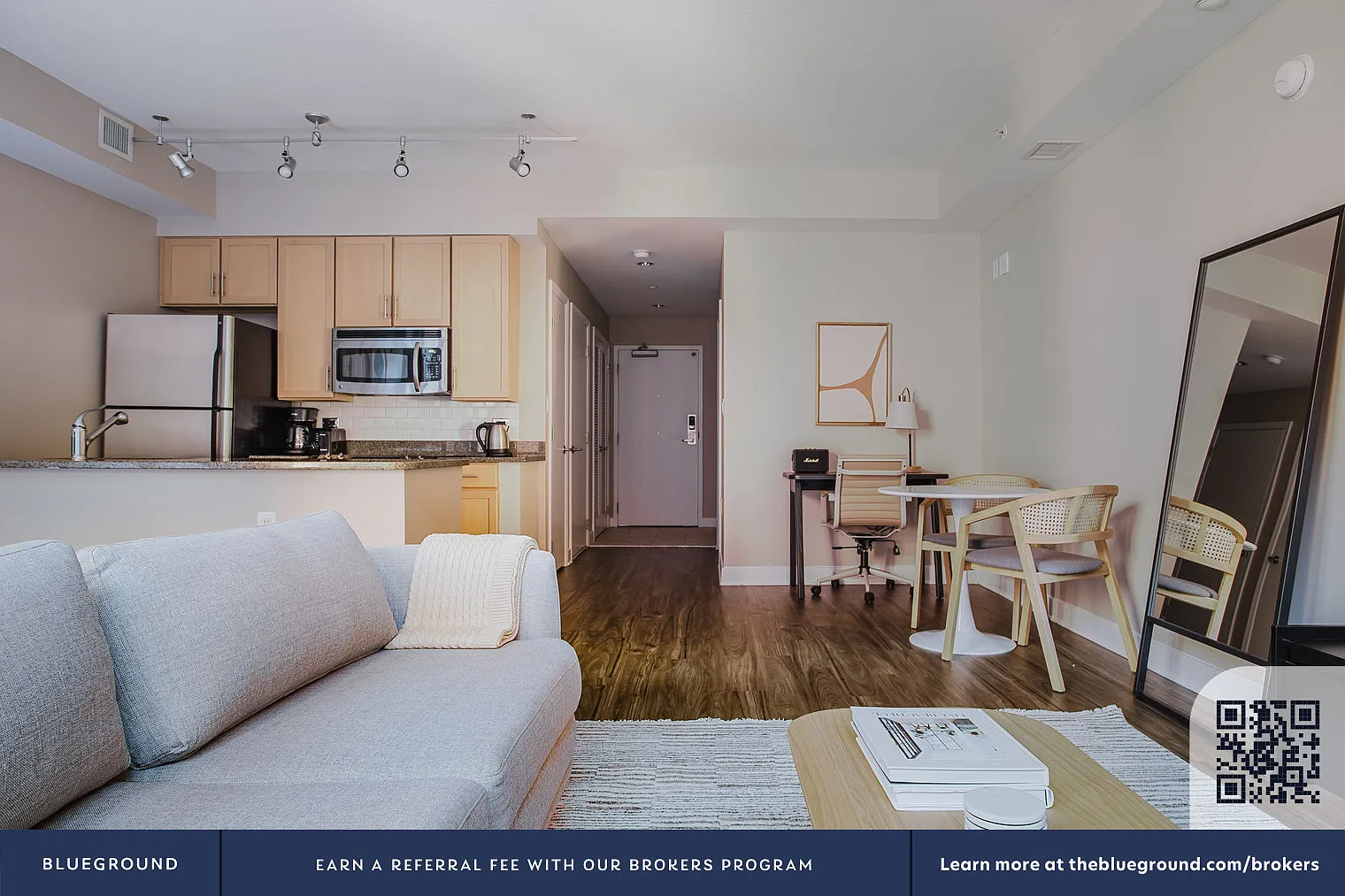 Studio, 1.0 bath, 637 sqft, $3,030 — Photo 3