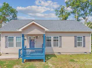 55 Indian Paintbrush Ln, Alexander, NC 28701