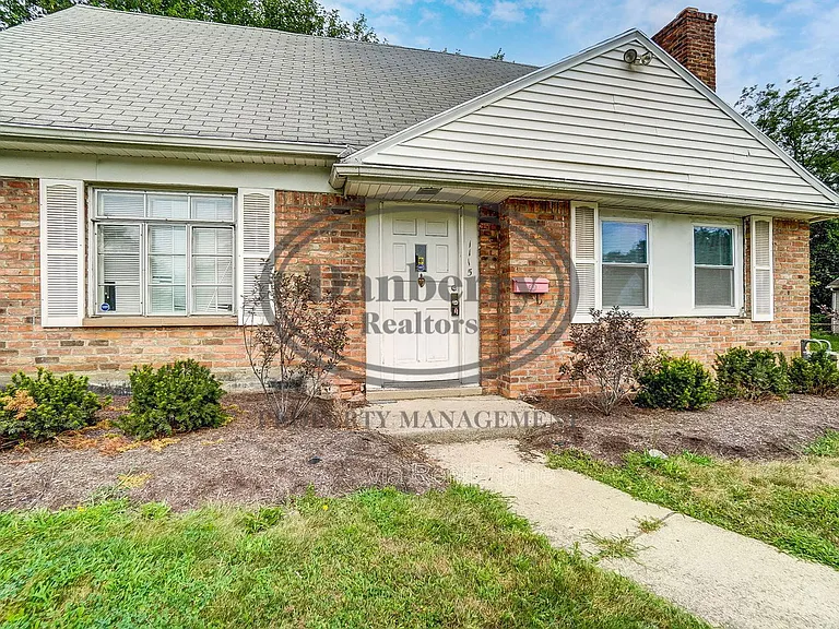 1115 Secor Rd — Photo 3