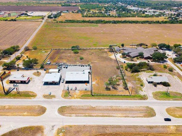 1400 Loop 459, Mathis, TX 78368