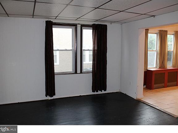 4th image of 404 W Ashland Ave