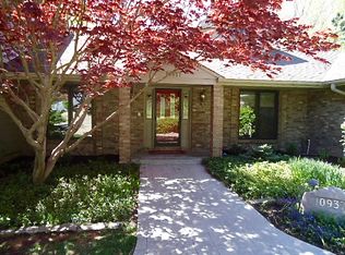 10937 Poppleton Ave, Omaha, NE 68144