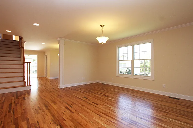 10 Lathrop Ave #B — Photo 3