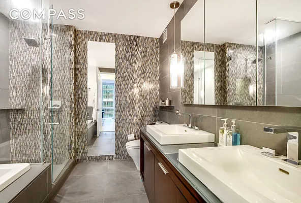 Rented by Compass | media 12