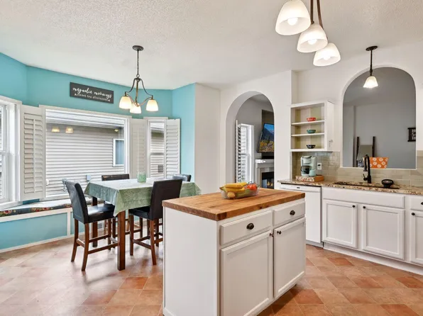 118 Garner Cir, Montrose, MN 55363