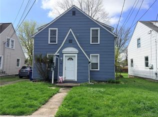 80 Charlotte St, Lockport, NY 14094