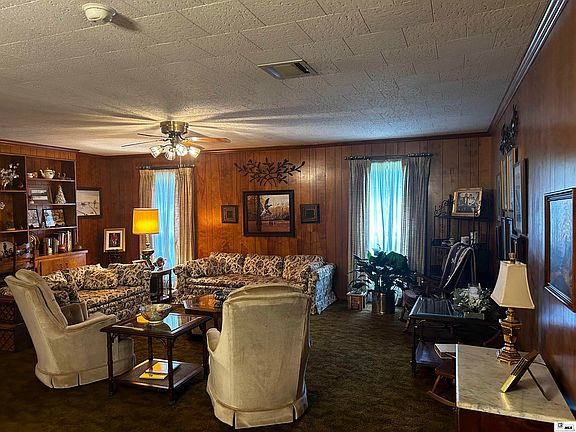 3rd image of 4849 Oveta Dr