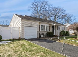 66 Craven Street, Huntington Station, NY 11746