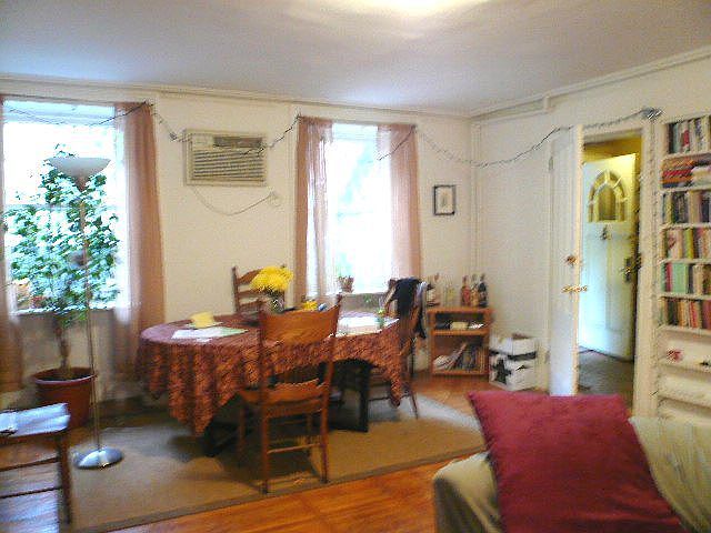1st image of 142 Amity St APT 1