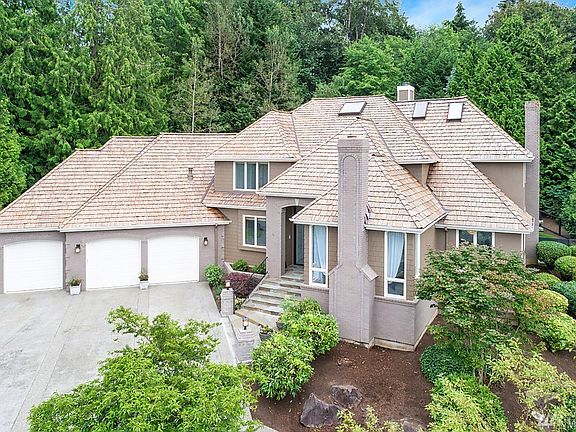 2nd image of 14140 209th Ave NE