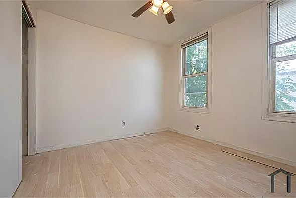 1st image of 133 Isabella Ave #2A