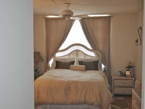 5th image of 4142 N Jefferson Ave APT 5A