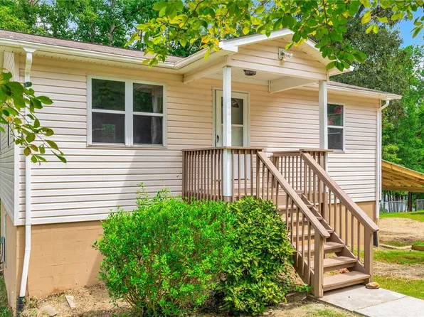 405 La Z Acres Rd #A, Westminster, SC 29693
