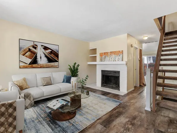 17657 E Loyola Drive #B, Aurora, CO 80013