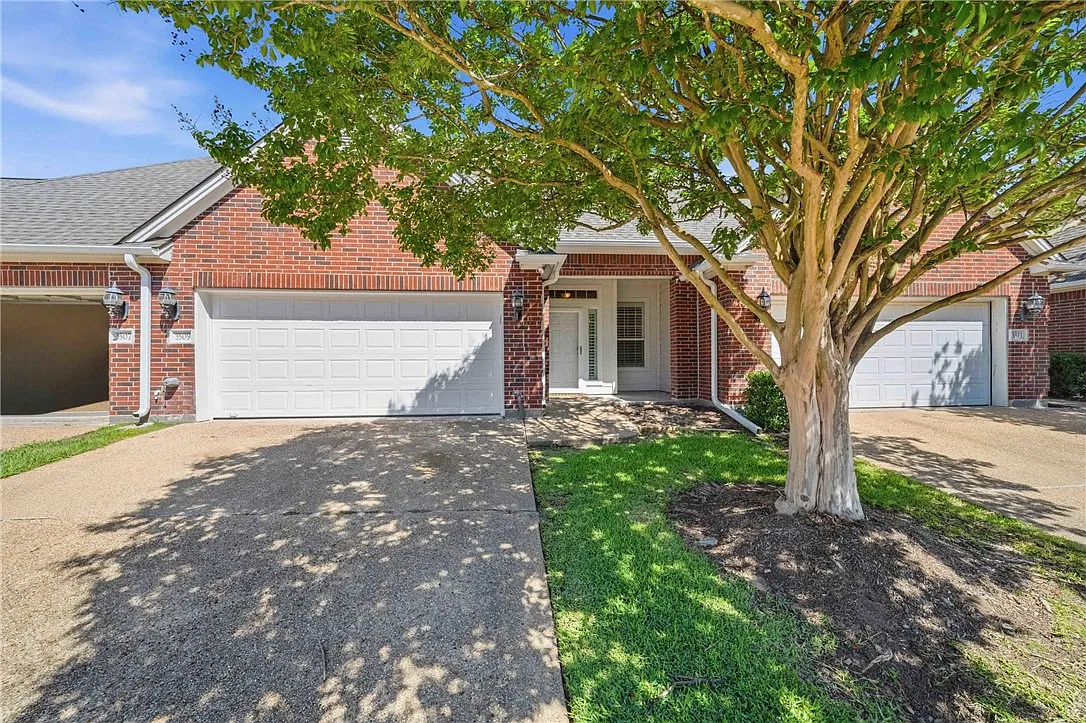 3 bed, 1790 sqft, $2,000 — Photo 1