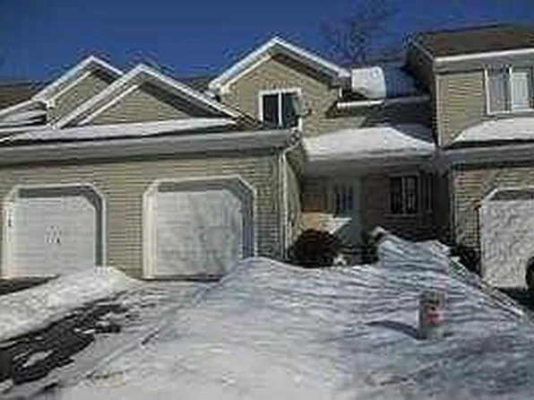 7 Pale Star Ct, Hamburg, NJ 07419