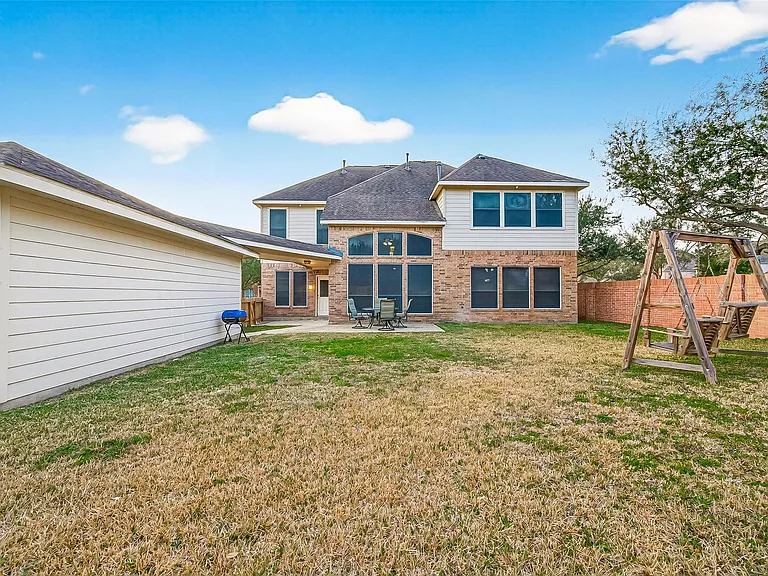 21103 Falcon Creek Ct — Photo 48
