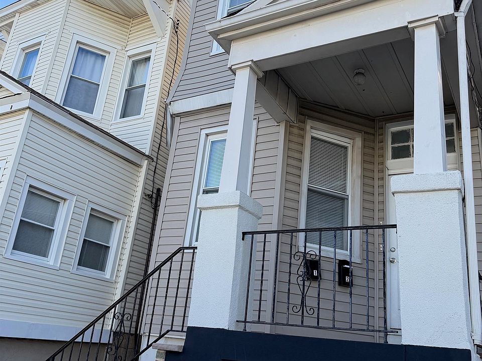 1st image of 756 Irving Pl #1