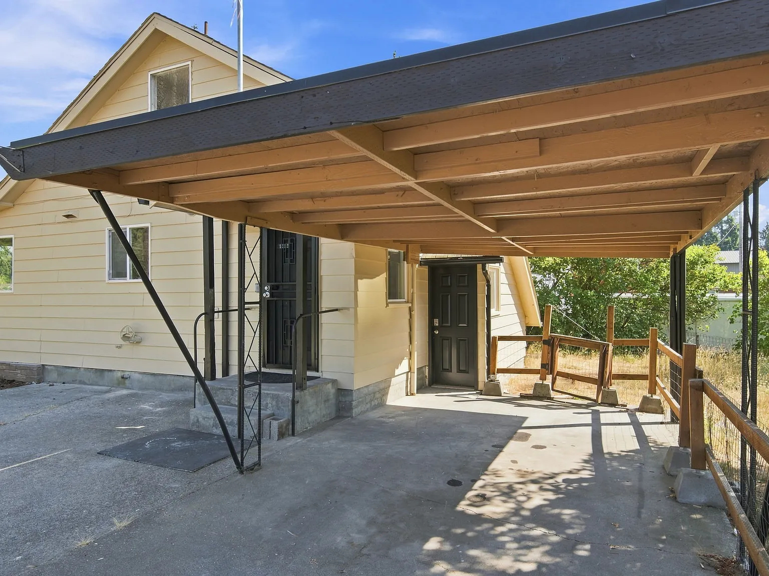 2 bed, 1272 sqft, $2,500 — Photo 4