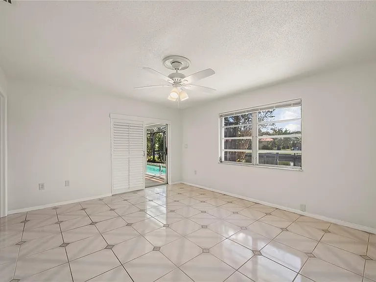 110 Gulfview Rd — Photo 18