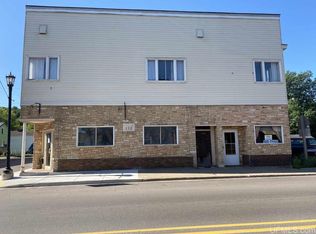 116 E Division St, Ishpeming, MI 49849